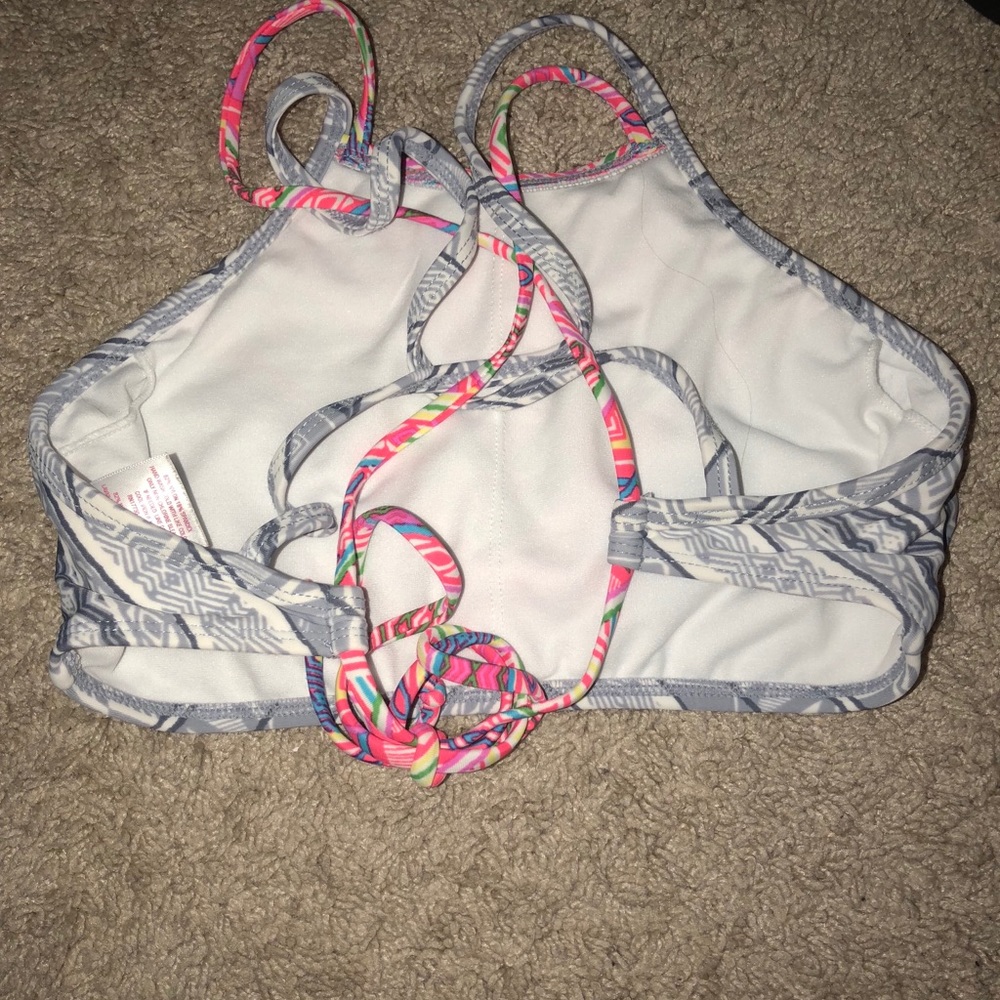 Bikini Set - Picture 2 of 6